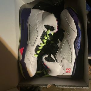 Retro Jordan 5s!